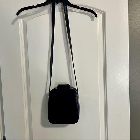 Vintage Navy Structured Box Crossbody Bag – Minimalist 90s Hard Shell Purse - Picture 2 of 14